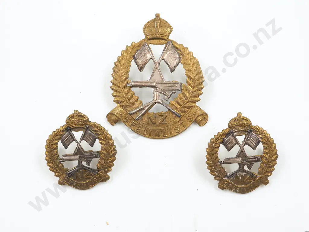 WWI New Zealand Specialist Machine Gun Company Cap & Collar Badges Image 1++