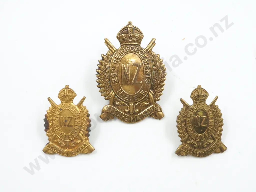 WWI New Zealand 29th Reinforcements Cap & Collar Badges Image 1++