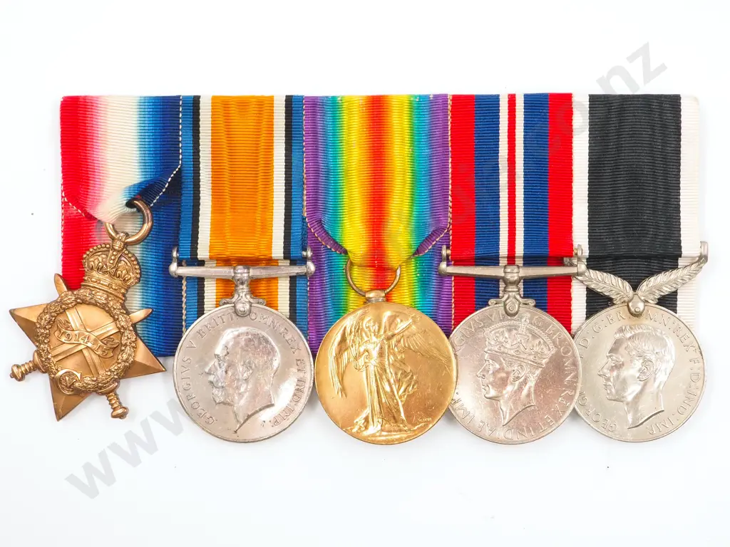 NZEF Trio and WW2 Pair to 10/2218 FJG McDougall Image 1++