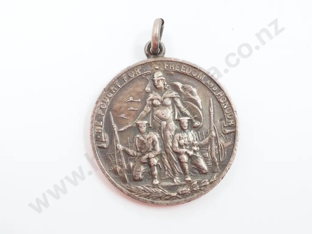 WWI Gallantry Medallion in Sterling Silver: Private H Hooton Image 1++