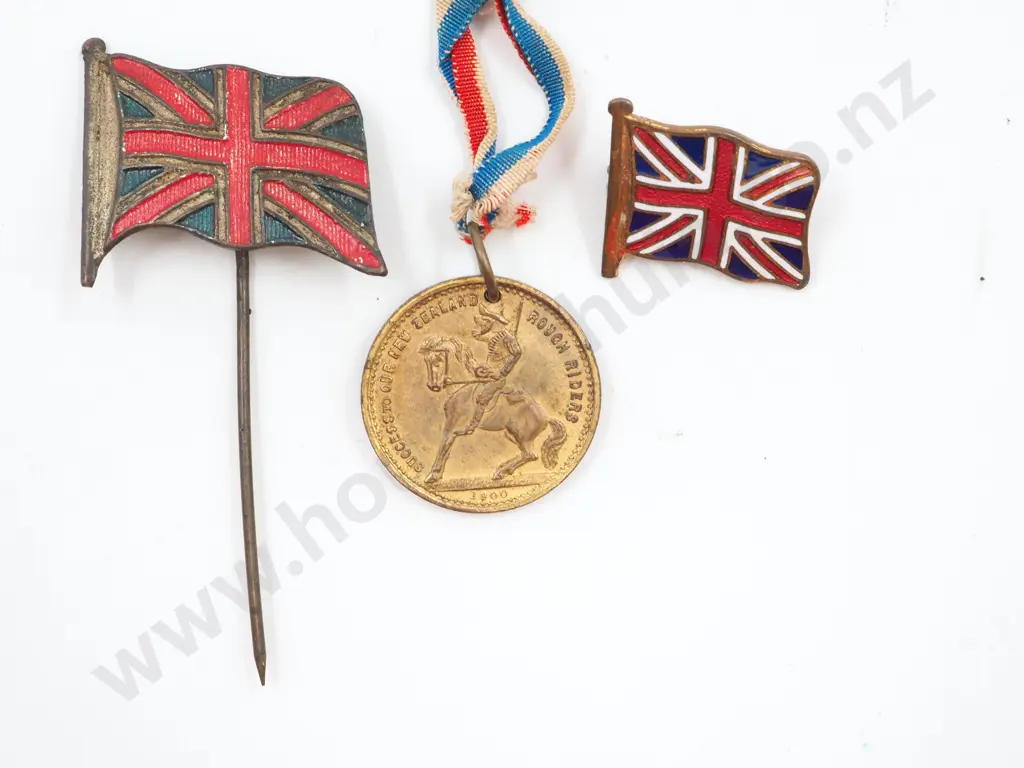 Boer War Patriotic Pin & Two Union Jack Pins Image 1++