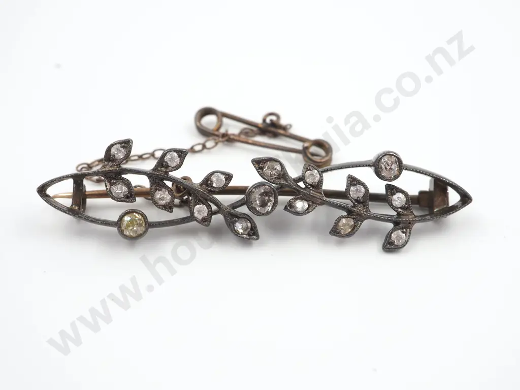 Sterling Silver, Diamond & Gold backed Brooch Image 1++