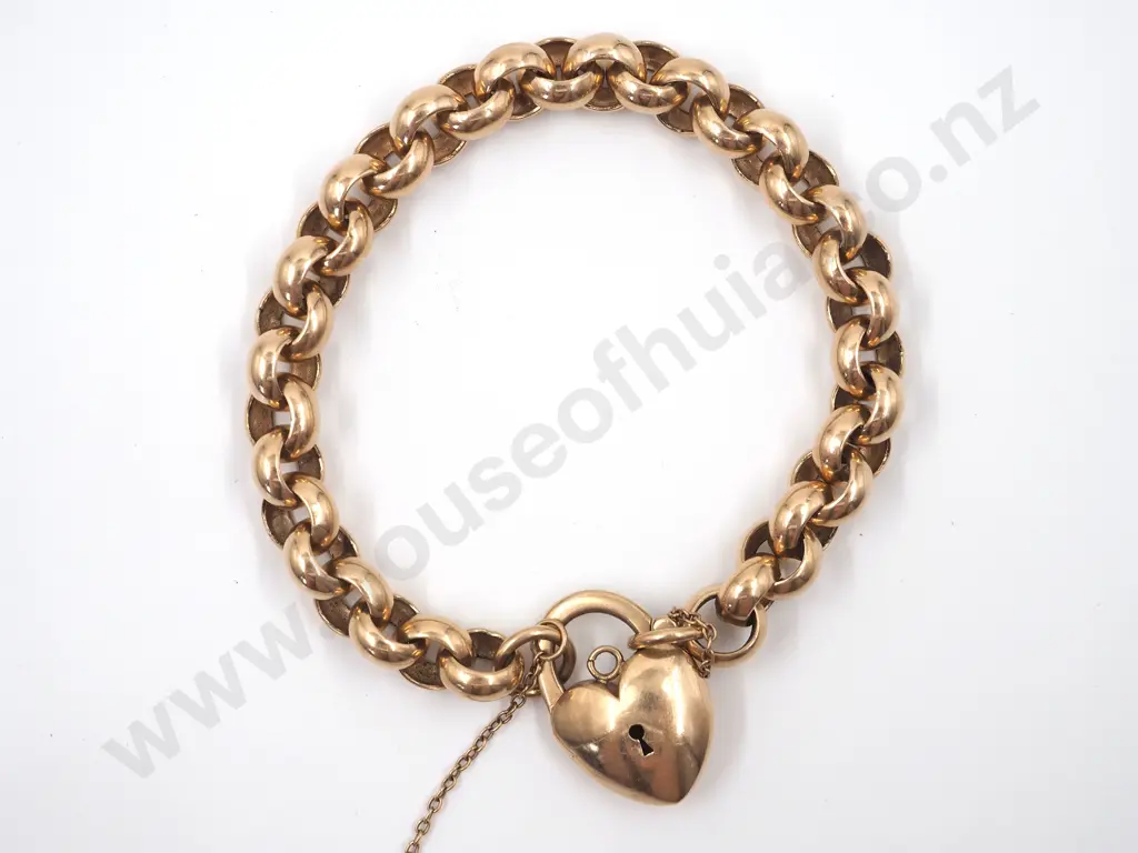 9ct Gold Vintage Heavy Belcher  Bracelet w Heart Clasp Image 1++