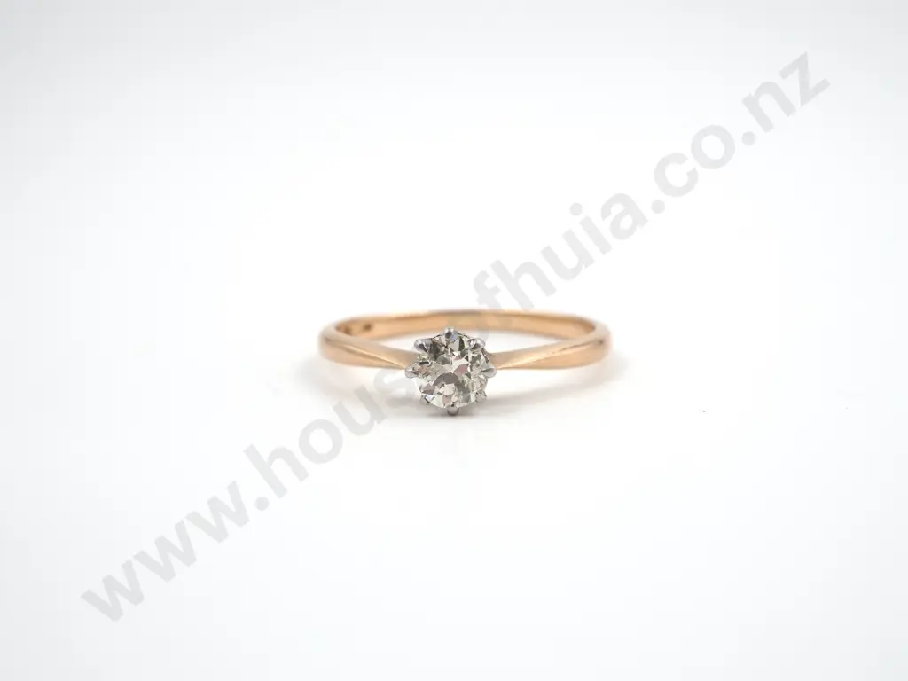 18ct Gold Solitaire Diamond Ring Image 1++