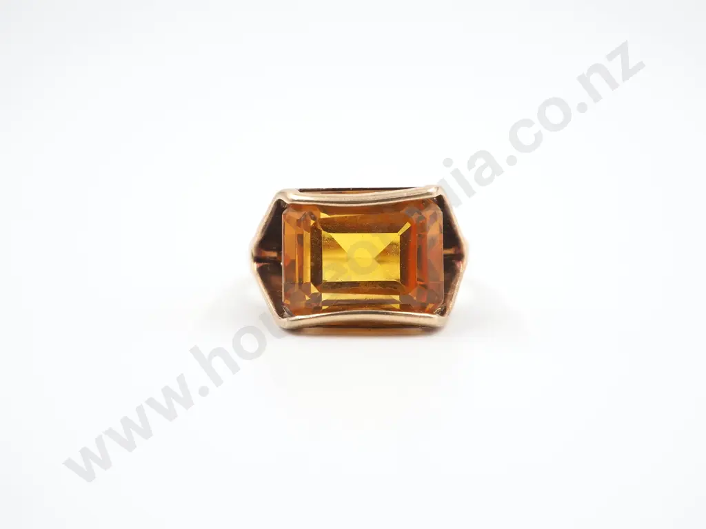 9ct Gold Solitaire Citrine Ring Image 1++