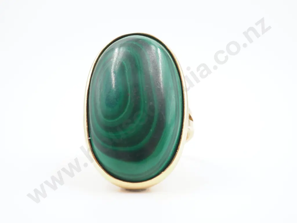 18ct Gold Malachite Ring Image 1++