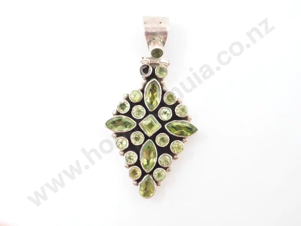 Estate S/S & Peridot Pendant 1 Stone Missing Image 1++