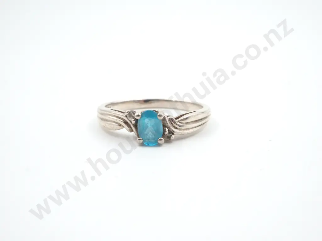 Five Striking Sterling Silver Gemstone Rings Image 1++