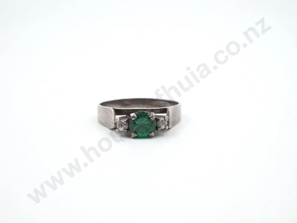 Four Sterling Silver Rings set with Green Gems Image 1++