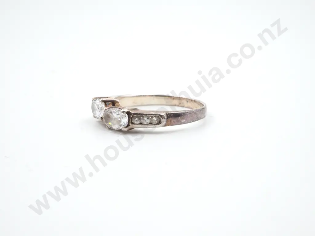 Four Sterling Silver Rings set with Green Gems Image 1++