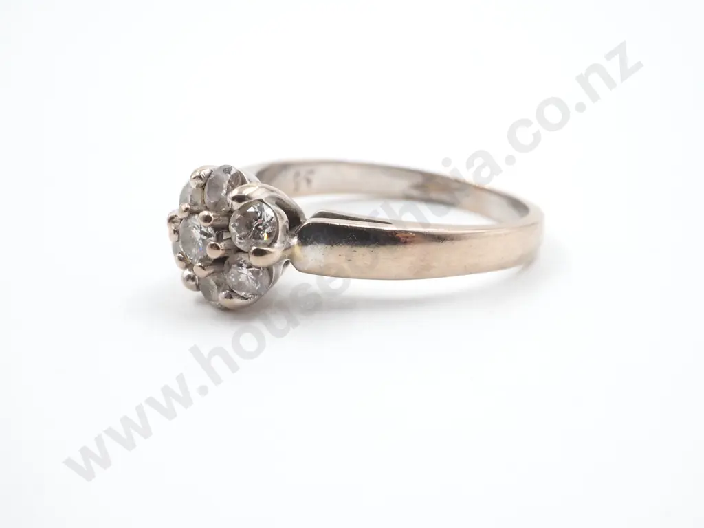 18ct White Gold Diamond Ring Image 1++