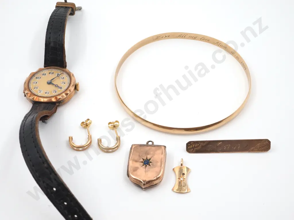 Assorted 9ct Gold Items: Watch, Earrings, Pendants, Bangle, Brooch Image 1++