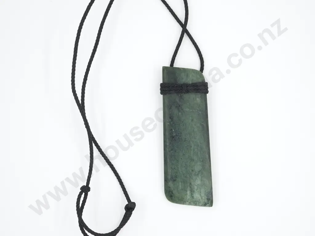 Striking Kawakawa Pendant on Cord Image 1++