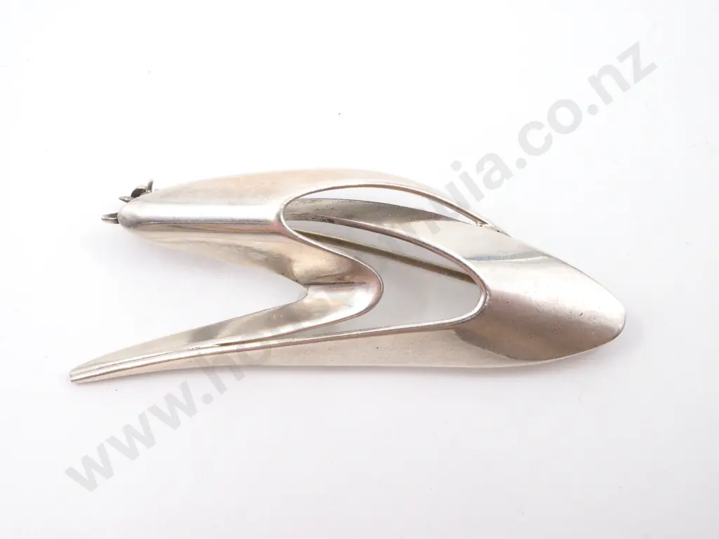 Modern Sterling Silver Brooch w English Hallmarks Image 1++