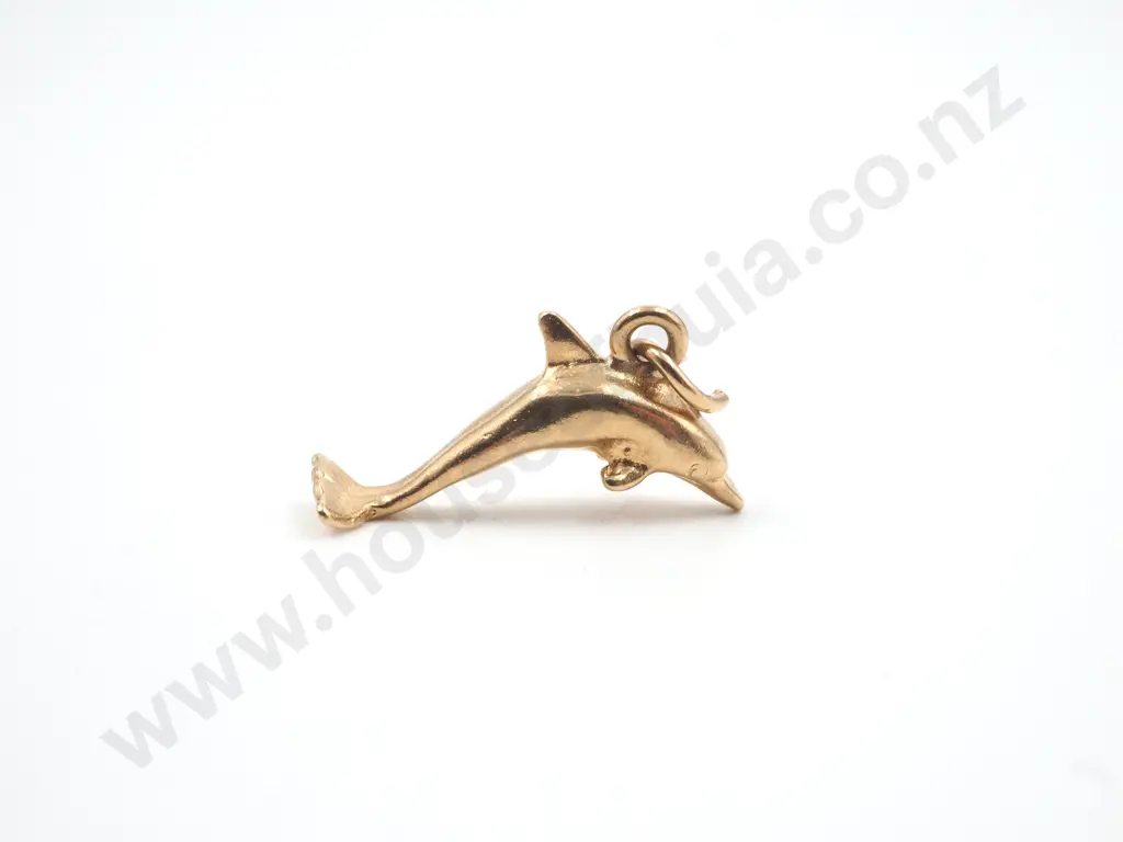 9ct Gold Dolphin Charm Image 1++
