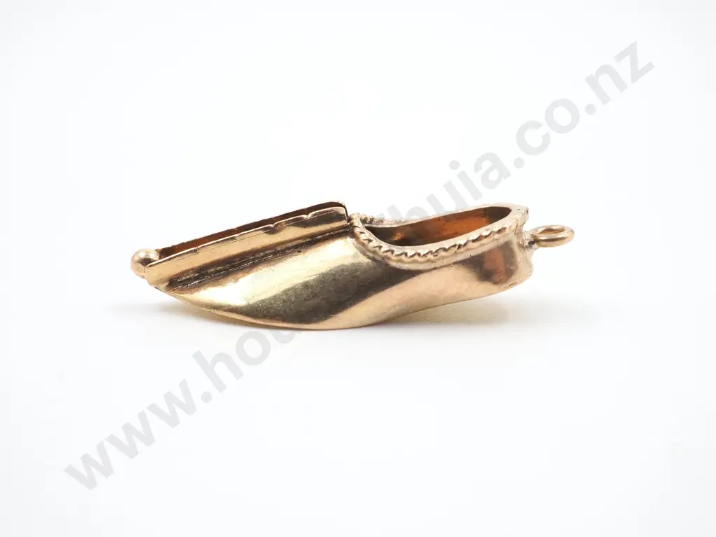 14ct Gold Shoe Charm Image 1++