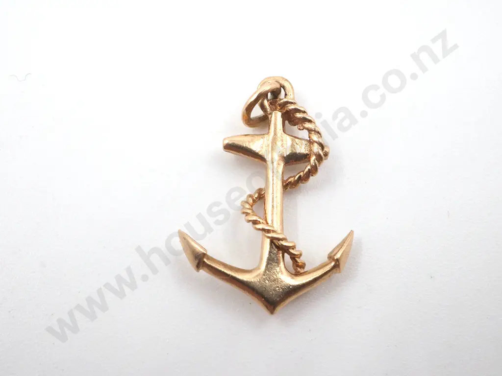 9ct Gold Anchor Charm Image 1++
