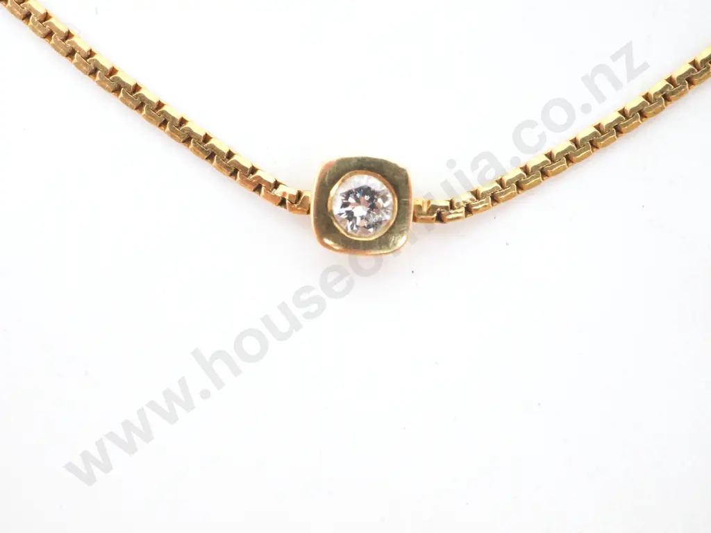 18ct Gold & Diamond Necklace Image 1++