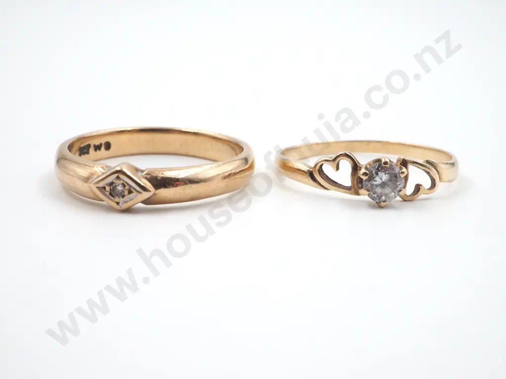 Two 9ct Gold ring Image 1++