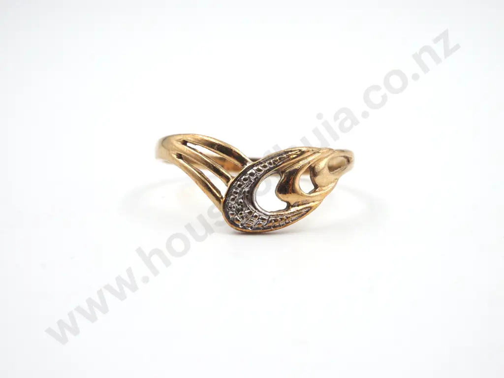 9ct Gold Ring Image 1++