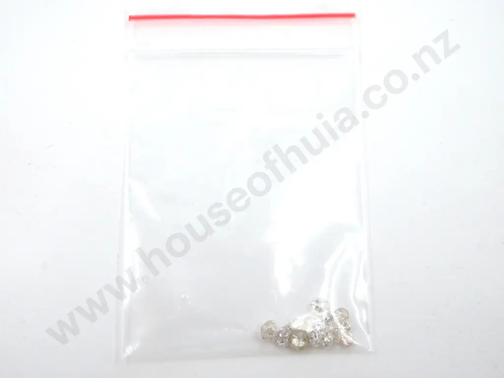 Bag of Loose Diamonds: 1.3 Carats Image 1++