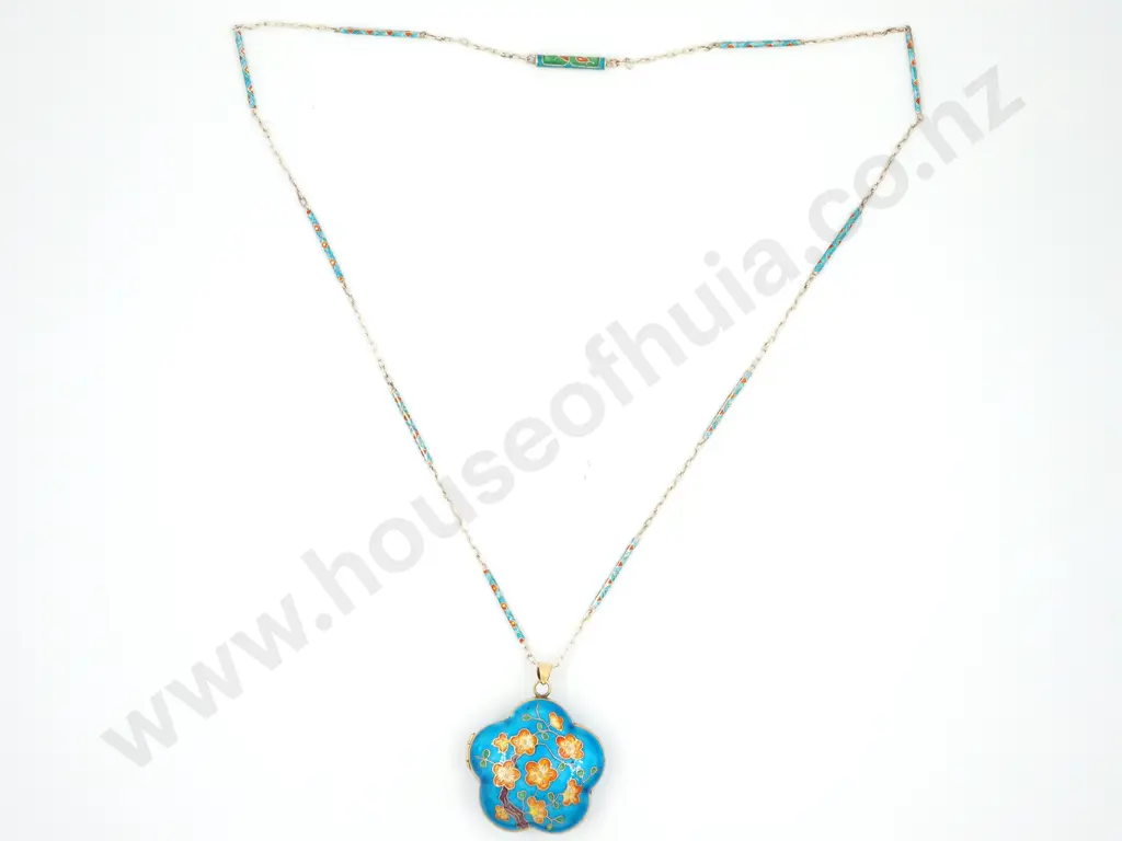 Sterling Silver Hinged Enamel locket Image 1++