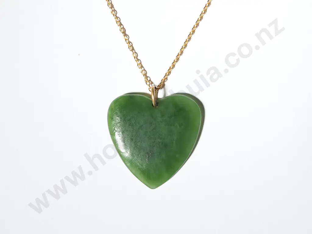 Colonial Greenstone Heart Pendant on Silver Gold Plated Chain Image 1++