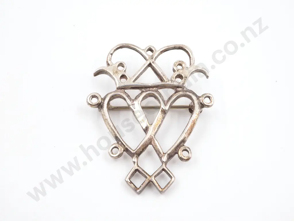 Sterling Silver Heart Brooch Image 1++