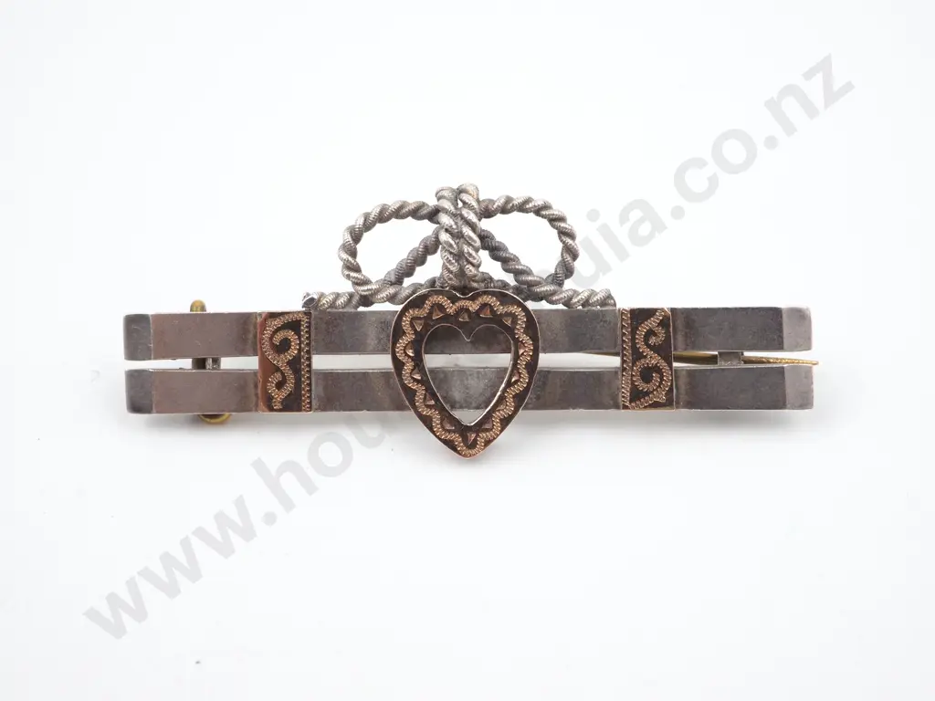 Antique S/S & Gold Love Heart & Knot Hallmarked Brooch Image 1++