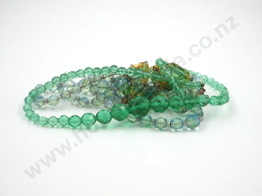Several Green Bead Necklaces Image 1++