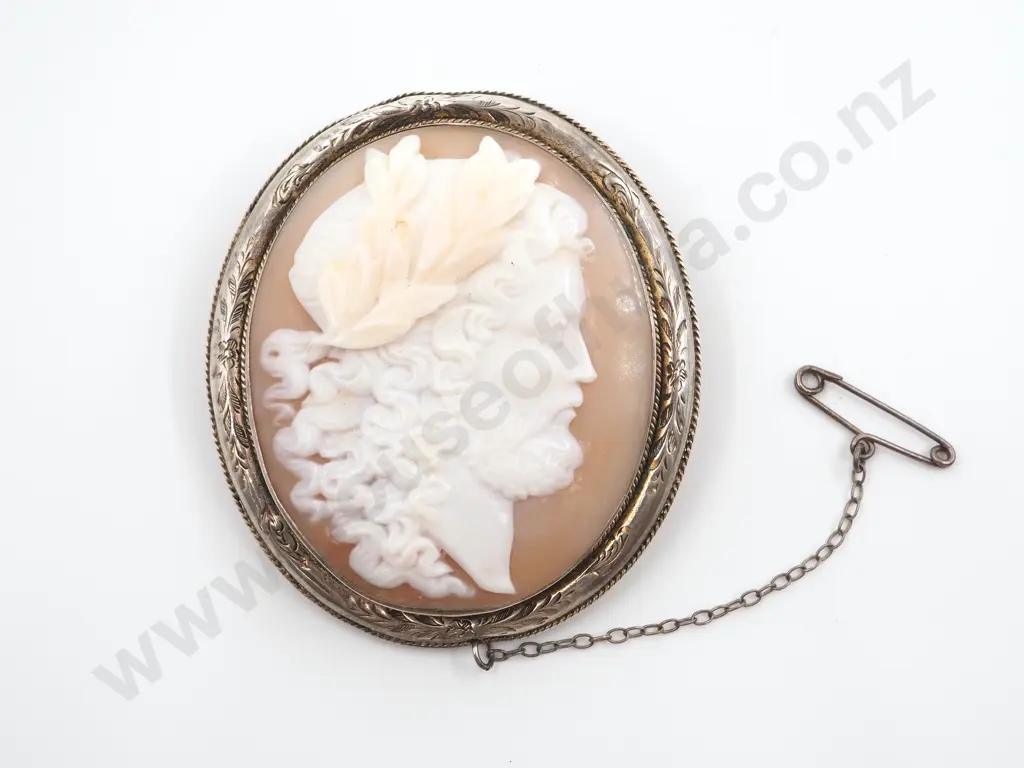 Large Antique Sterling Silver & Finely Carved Cameo Brooch Image 1++