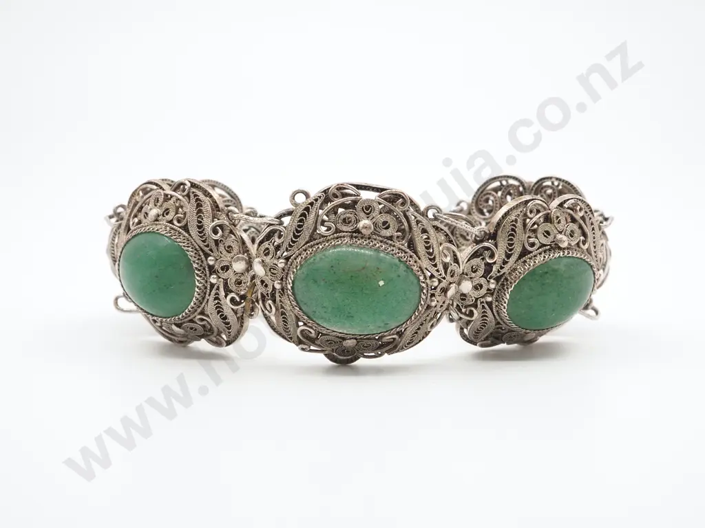 Detailed Vintage Asian Silver Filigree & Jade Bracelet Image 1++