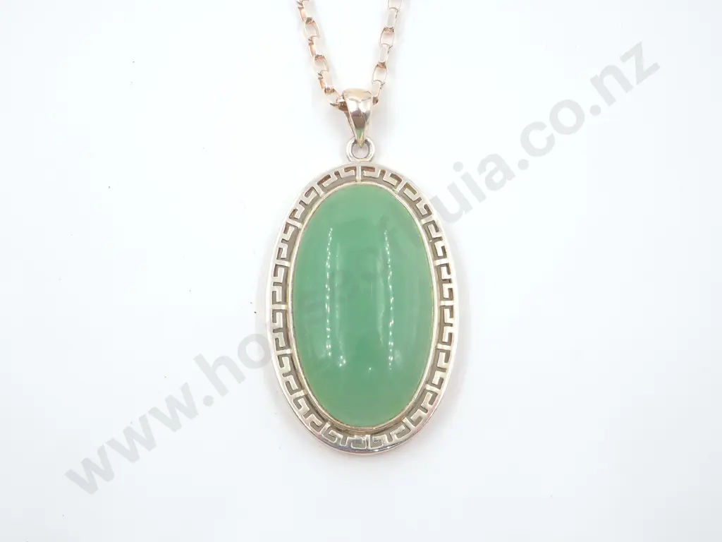 Modern Sterling Silver Chain & Jade Pendant Image 1++