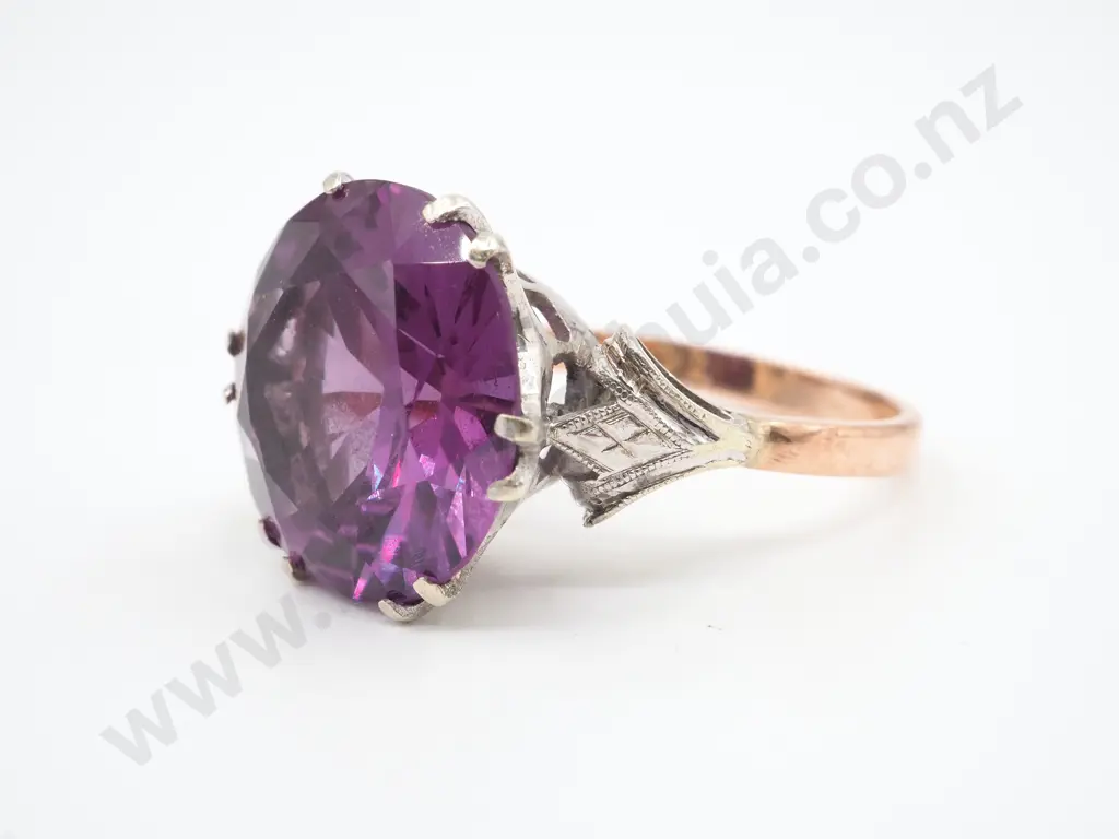 Vintage 9ct Gold Deep Purple Amethyst Stone Ring Image 1++