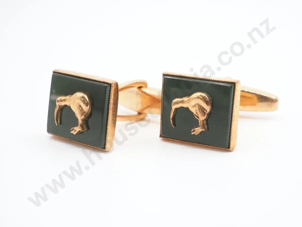 Vintage 9ct Gold & Greenstone Kiwi Bird Cufflinks Image 1++