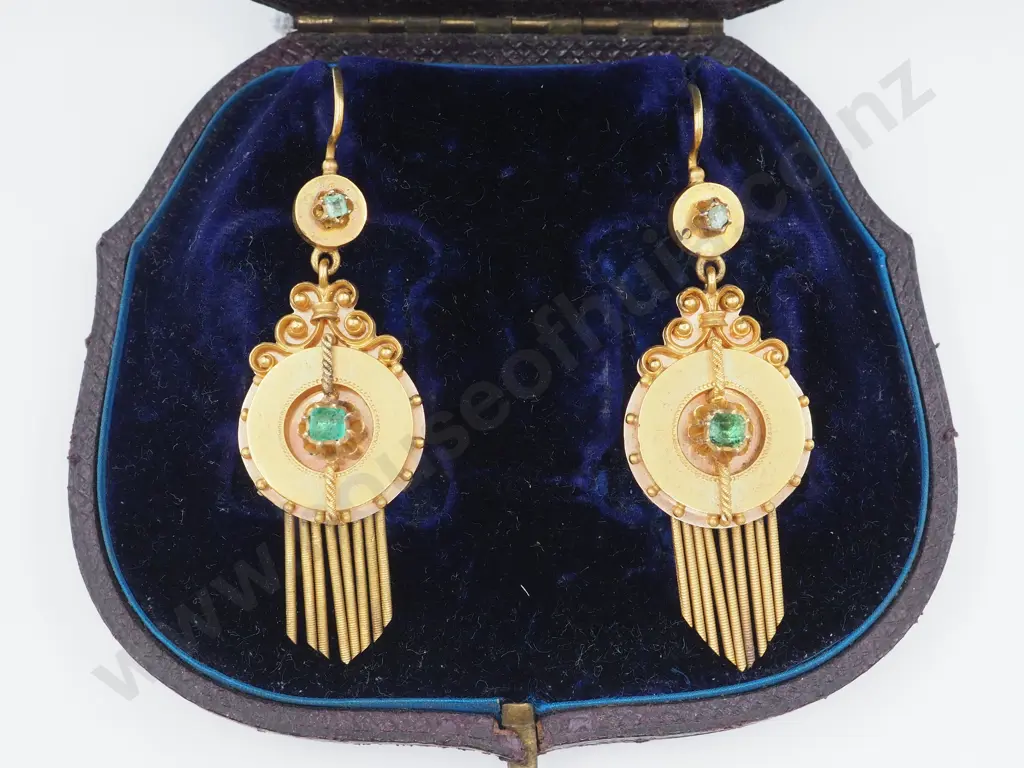 Exceptional Cased Victorian 15ct Gold & Emerald Earrings Circa 1870 Image 1++