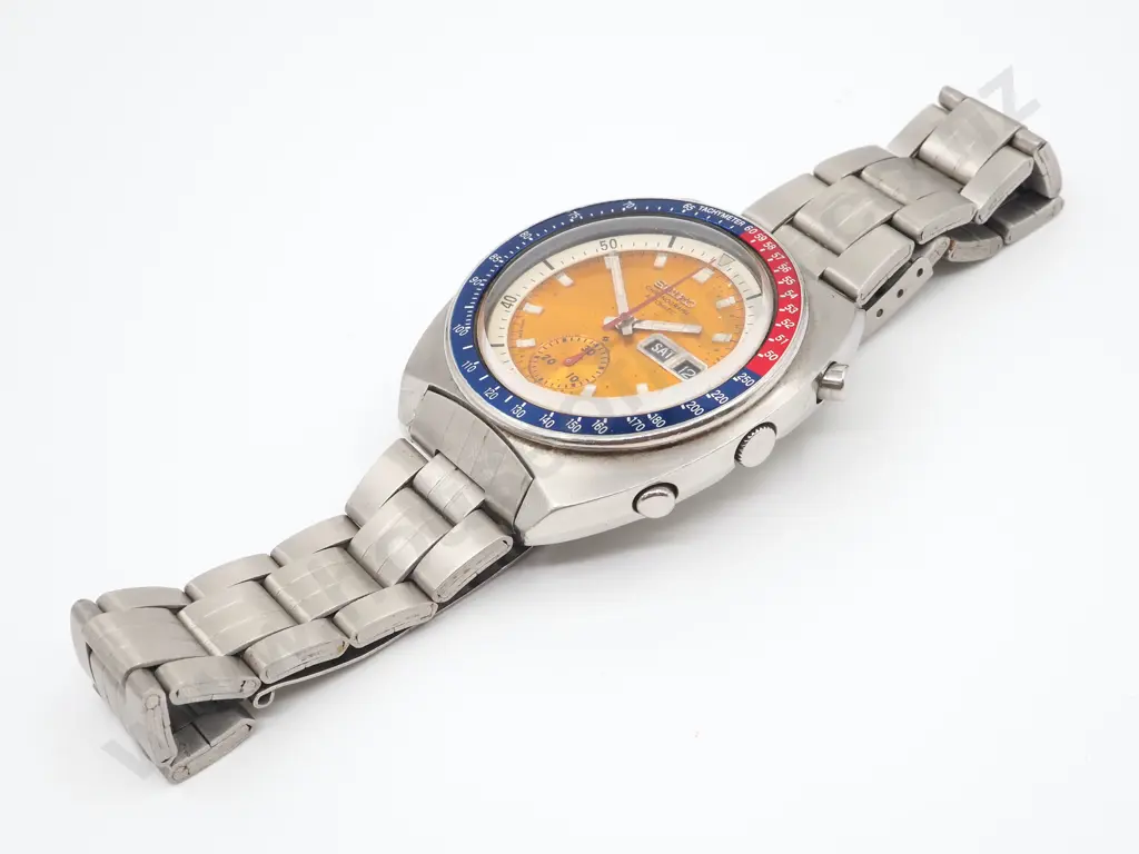 Seiko Pogue Pesi Chronograph Automatic w Gold Dial Wrist Watch Image 1++