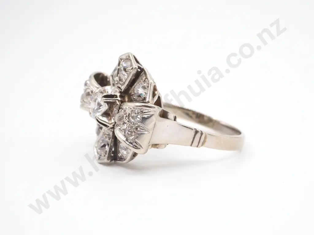 Art Nouveau 18ct White Gold & Diamond Ring Image 1++