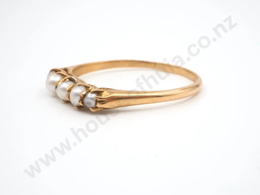 Antique 18ct Gold Five Pearl Ring Image 1++