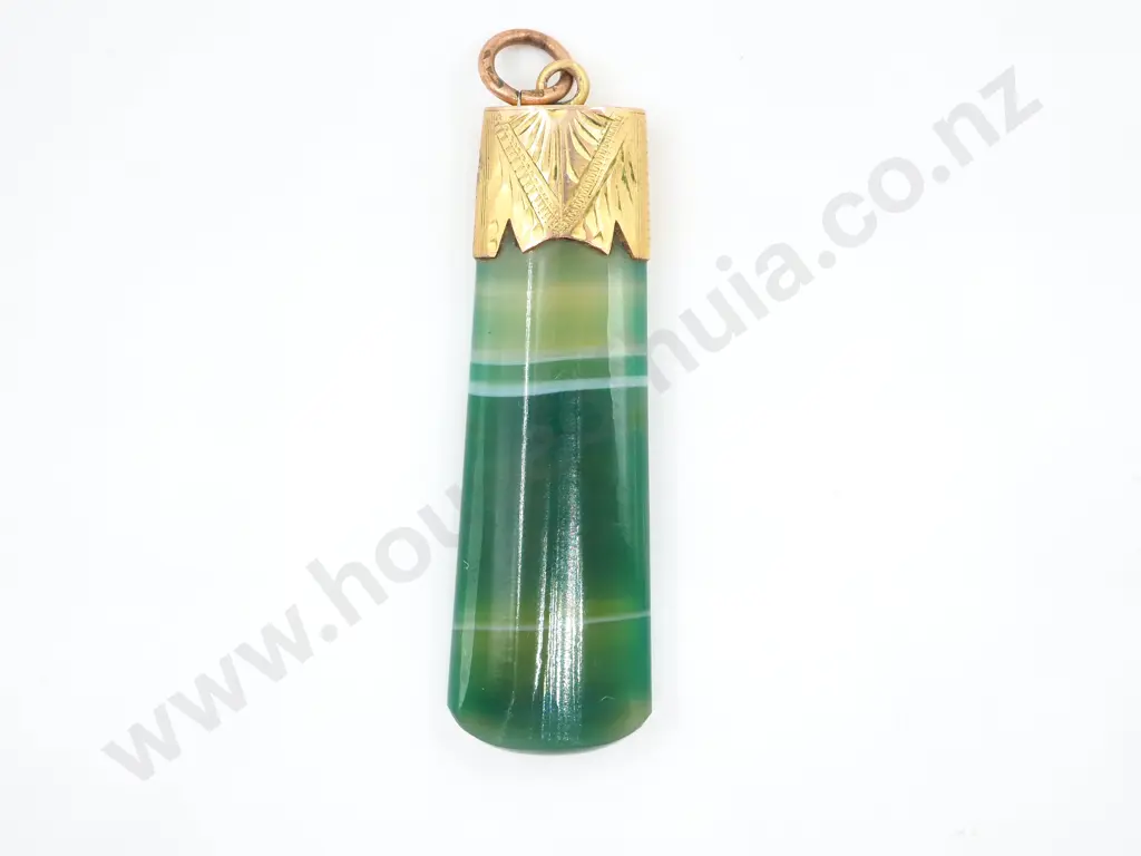 Colonial Banded Agate & Gold Pendant Image 1++
