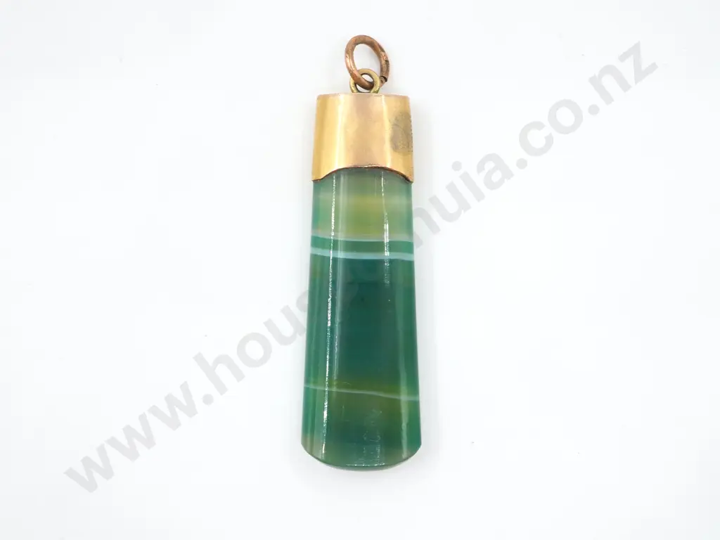 Colonial Banded Agate & Gold Pendant Image 1++