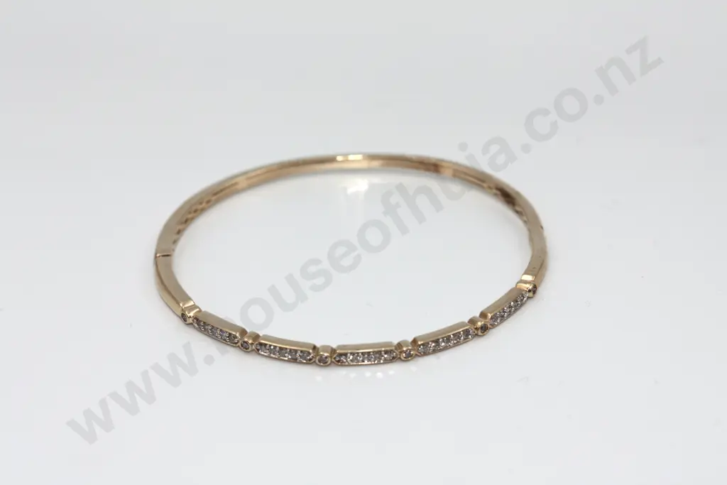 Diamond & 10ct Gold Hinged Bangle Image 1++