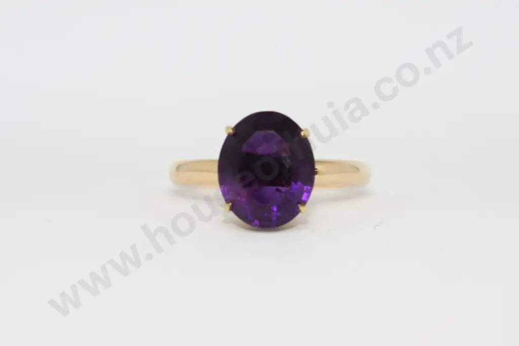 Architectural Amethyst Amethyst Ring in 18ct Yellow Gold Image 1++