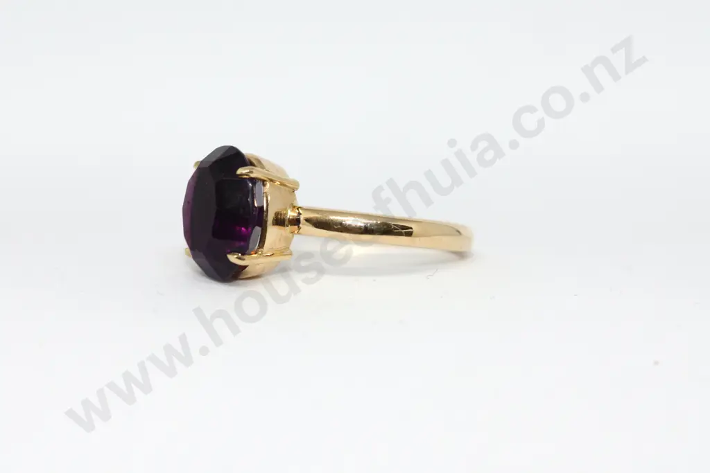 Architectural Amethyst Amethyst Ring in 18ct Yellow Gold Image 1++