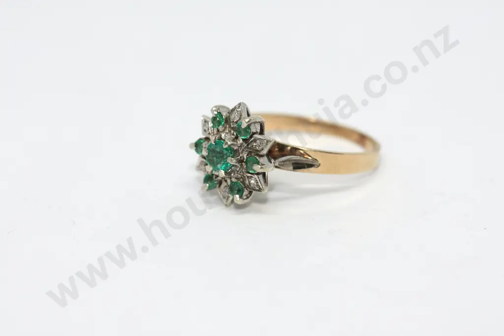 Emerald Star Burst Ring with Diamonds in 9ct Yellow Gold Image 1++