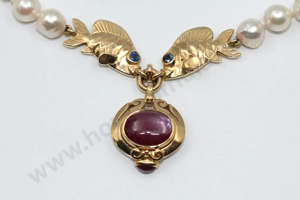 Curtis 18ct Gold Pearl Fish & Ruby Necklace Image 1++