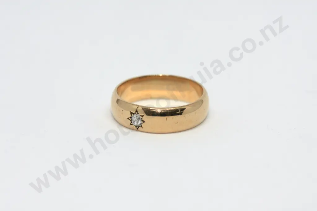 Antique 18ct Gold Diamond Starburst Setting Ring Image 1++