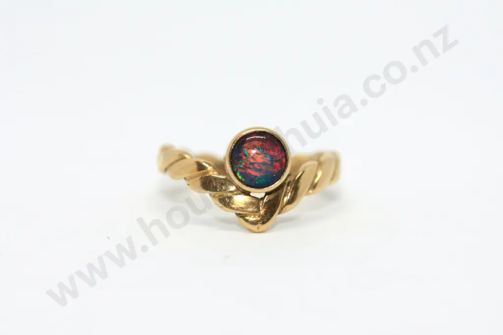 Opal Twist Ring in 18ct Yellow Gold Image 1++