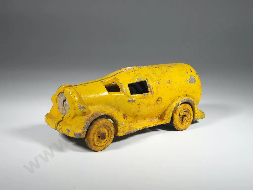 Vintage Fun Ho Number 158 Yellow Milk Wagon: 1948-1952 Image 1++