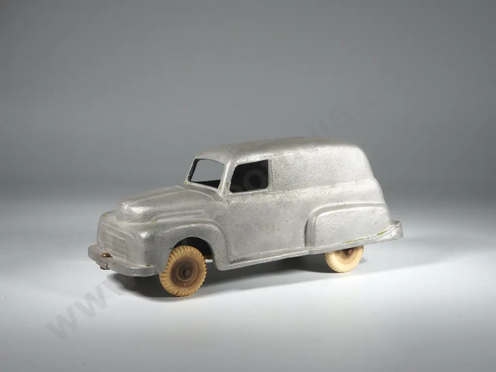 Vintage Fun Ho Sand-Cast Large Truck Image 1++